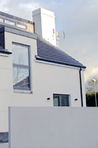 façade d'une maison utilisant la technologie solar stone
